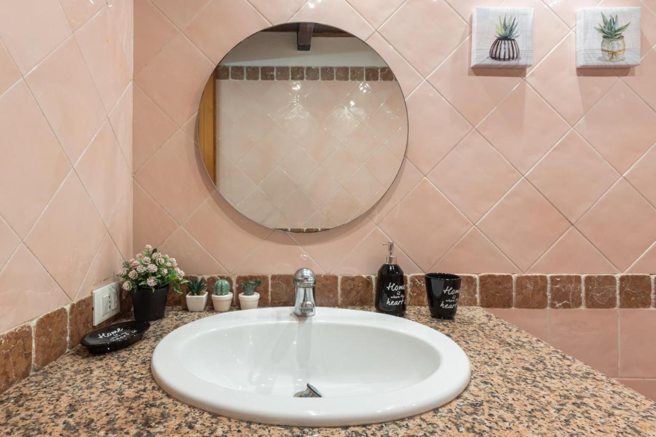 Casa Del Duomo Apartment Cagliari Luaran gambar