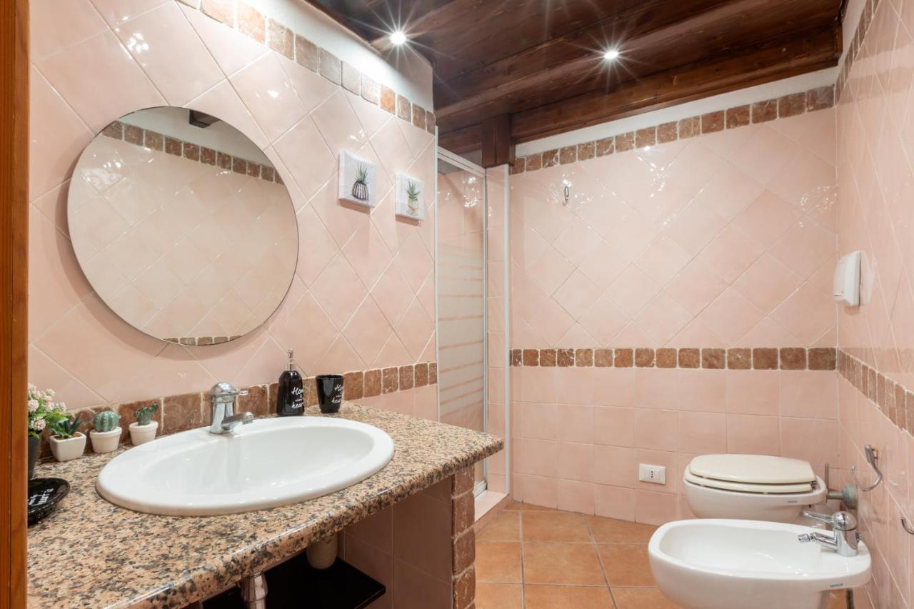 Casa Del Duomo Apartment Cagliari Luaran gambar